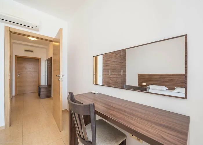 Sea View In Princess Lejlighed