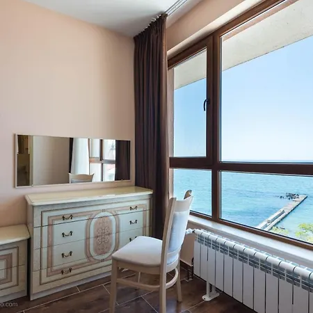 Apartment Sea View In Princess