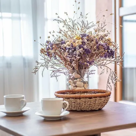 Sea View In Princess דירה *